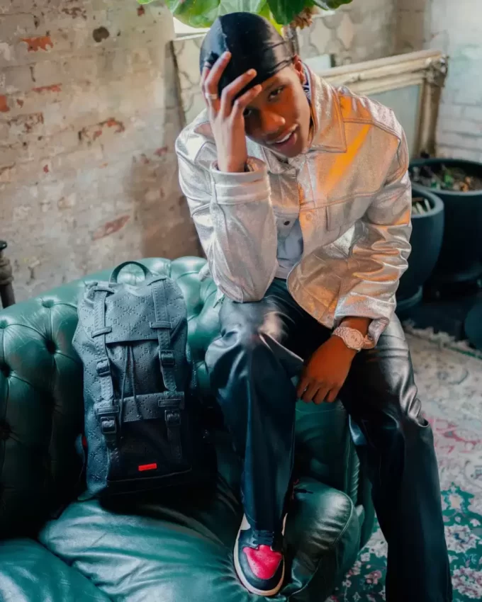 24/7 HILLS 24/7 HILLS