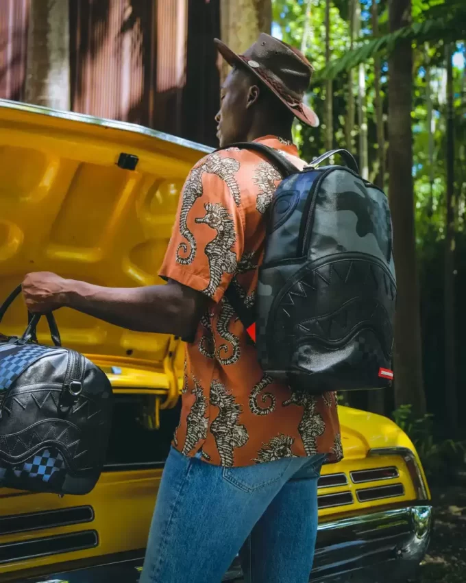 3AM NEVER SLEEP BACKPACK (DLXV) 3AM NEVER SLEEP BACKPACK (DLXV)