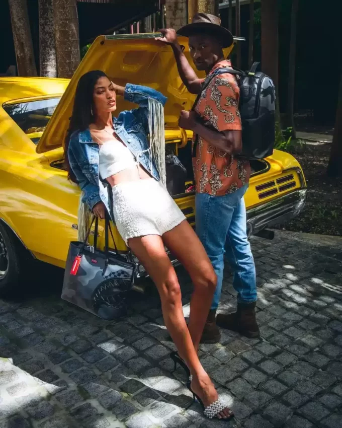 3AM NEVER SLEEP TOTE 3AM NEVER SLEEP TOTE