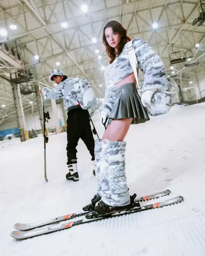 3AM PLUSH SWISS ALPS MINI DUFFLE 3AM PLUSH SWISS ALPS MINI DUFFLE