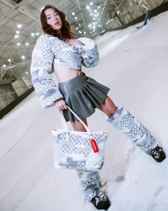 3AM PLUSH SWISS ALPS TOTE 3AM PLUSH SWISS ALPS TOTE