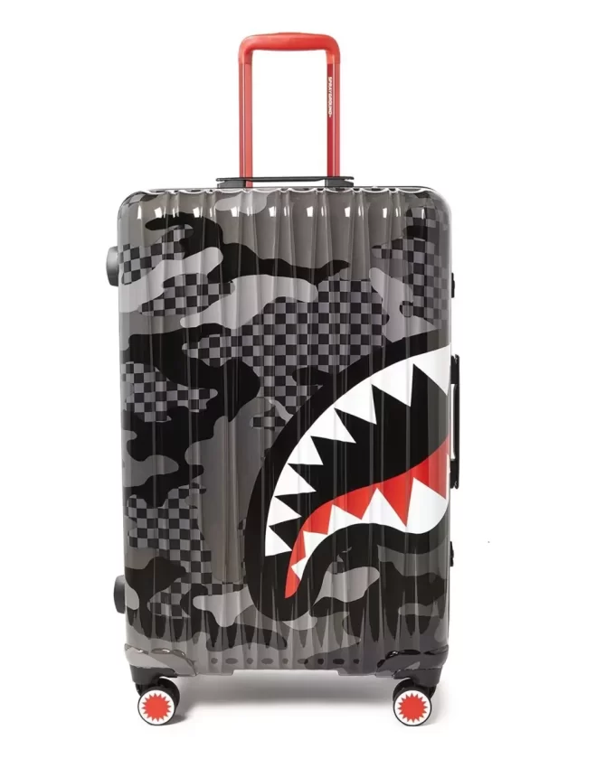3AM SHARKNAUTICS 29.5” FULL-SIZE LUGGAGE 3AM SHARKNAUTICS 29.5” FULL-SIZE LUGGAGE
