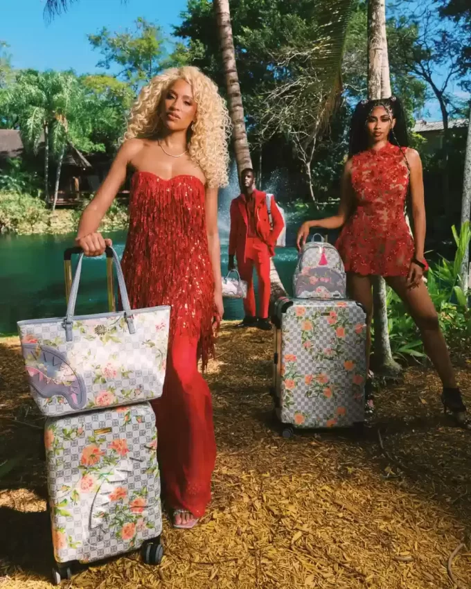 A.I. AFRICAN INTELLIGENCE ELEGANT ENERGY SHARKITECTURE CARRY-ON LUGGAGE – SANDFLOWER COLLAB A.I. AFRICAN INTELLIGENCE ELEGANT ENERGY SHARKITECTURE CARRY-ON LUGGAGE – SANDFLOWER COLLAB