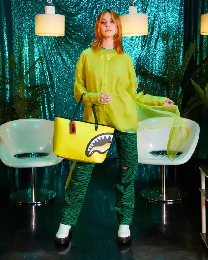 ADRENALINE RUSH TOTE ADRENALINE RUSH TOTE