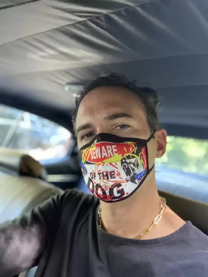 ADULT BEWARE OF THE DOG FORM-FITTING FACE MASK ADULT BEWARE OF THE DOG FORM-FITTING FACE MASK