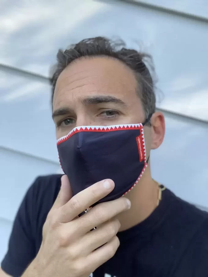 ADULT VERTICAL SHARK (BLACK) FORM-FITTING FACE MASK ADULT VERTICAL SHARK (BLACK) FORM-FITTING FACE MASK