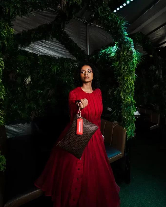 ALPHA NAVIGATOR CROSSOVER CLUTCH