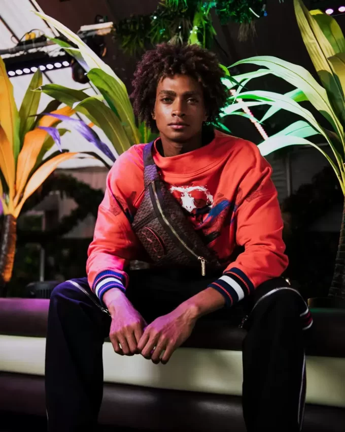 ALPHA NAVIGATOR SAVVY CROSSBODY ALPHA NAVIGATOR SAVVY CROSSBODY