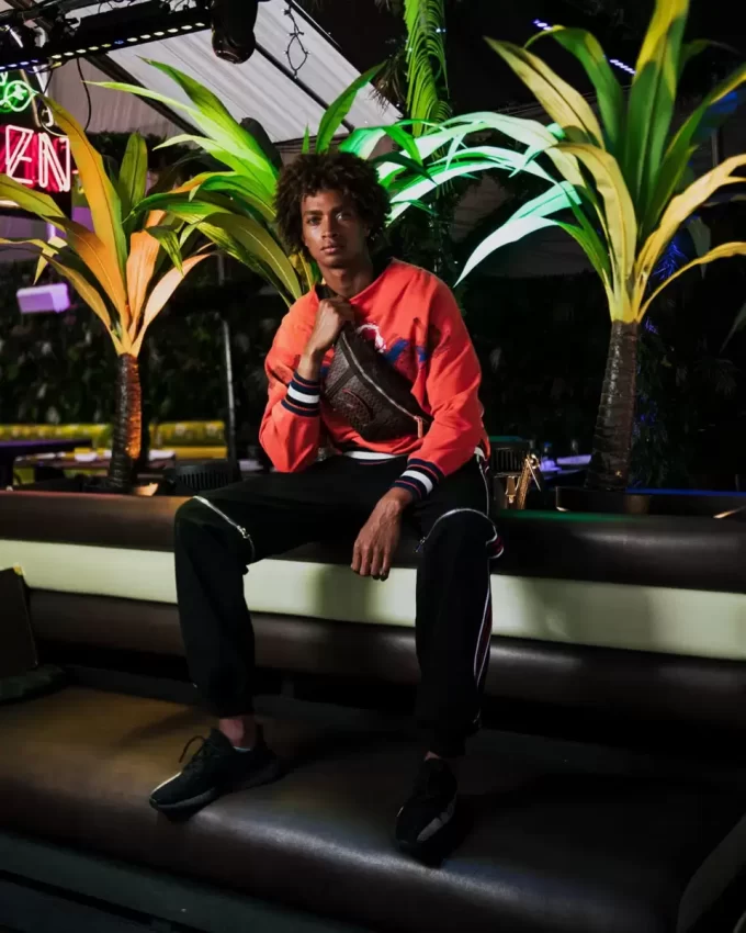 ALPHA NAVIGATOR SAVVY CROSSBODY ALPHA NAVIGATOR SAVVY CROSSBODY