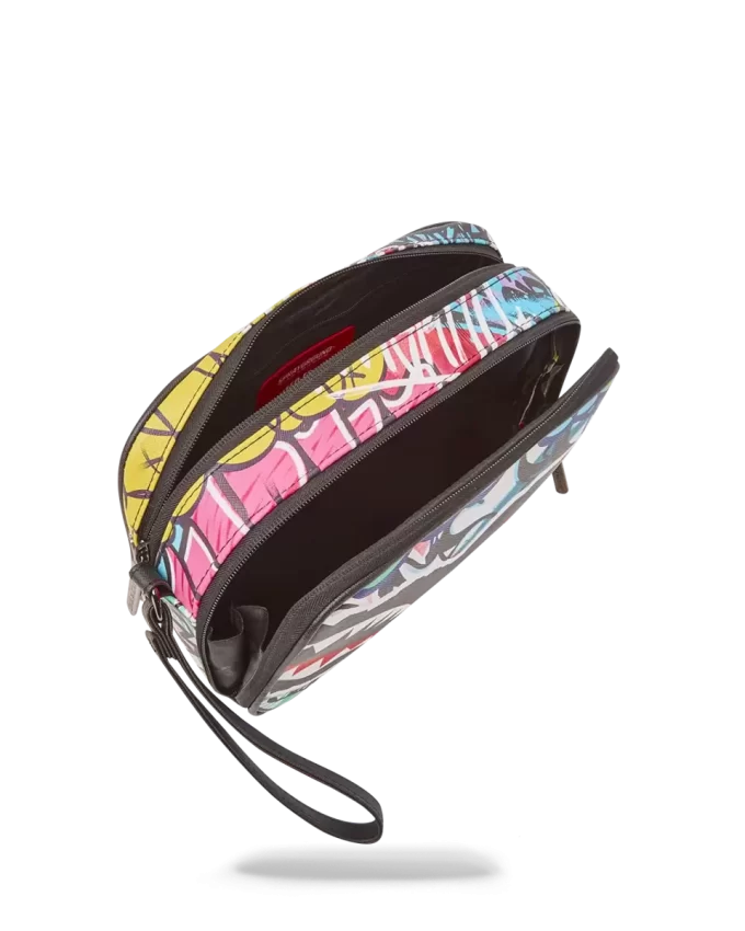 ARTISTIC PURSUIT TOILETRY BAG ARTISTIC PURSUIT TOILETRY BAG