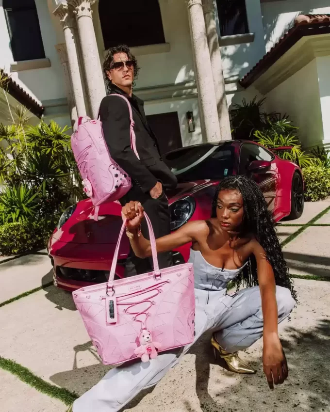 BABY BEAR BADDIE BOSS TOTE BABY BEAR BADDIE BOSS TOTE