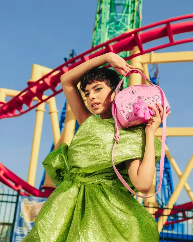 BABY BEAR BADDIE SHARK HANDBAG BABY BEAR BADDIE SHARK HANDBAG