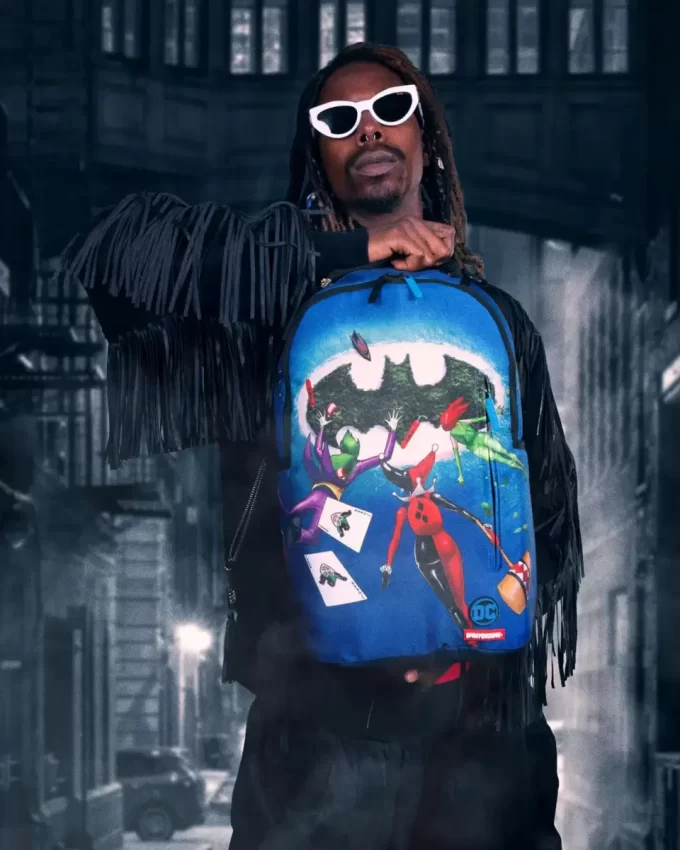 BATMAN ISLAND BACKPACK (DLXR) BATMAN ISLAND BACKPACK (DLXR)