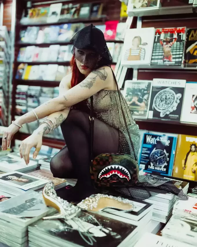 BIG SKY FUR SHARK MESSENGER BRICK BAG BIG SKY FUR SHARK MESSENGER BRICK BAG