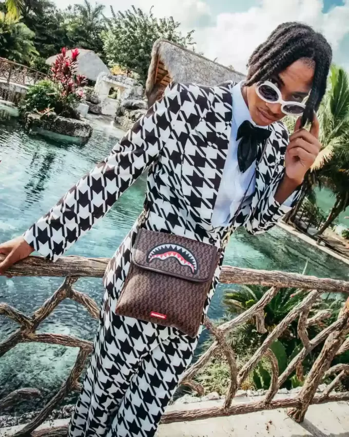 CASHIN CHECKS SHOULDER BAG CASHIN CHECKS SHOULDER BAG