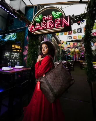 CASHIN CHECKS TOTE CASHIN CHECKS TOTE