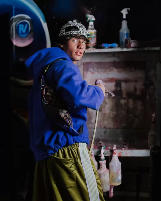 CHAMPION OF THE GALAXY SAVVY CROSSBODY CHAMPION OF THE GALAXY SAVVY CROSSBODY