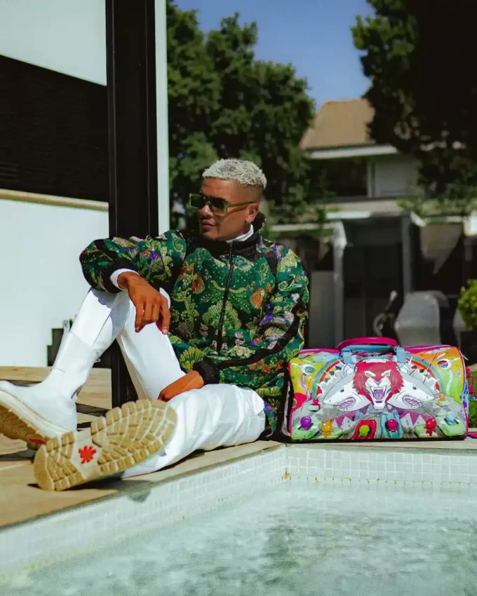 CHAOTIC UNIVERSE DUFFLE CHAOTIC UNIVERSE DUFFLE