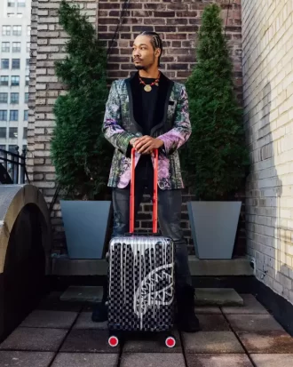 CHATEAU GHOST SHARKNAUTICS HARDSHELL CARRY-ON LUGGAGE CHATEAU GHOST SHARKNAUTICS HARDSHELL CARRY-ON LUGGAGE