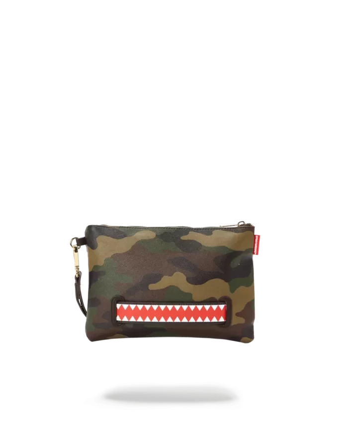 CHECKS IN CAMOFLAUGE CROSSOVER CLUTCH CHECKS IN CAMOFLAUGE CROSSOVER CLUTCH