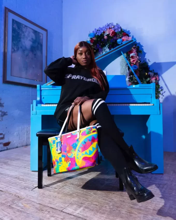 EUPHORIC DARKNESS TOTE EUPHORIC DARKNESS TOTE