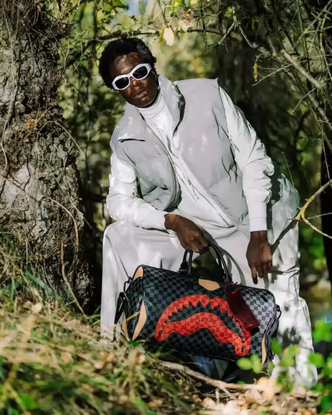 EVIL GENIUS DUFFLE EVIL GENIUS DUFFLE