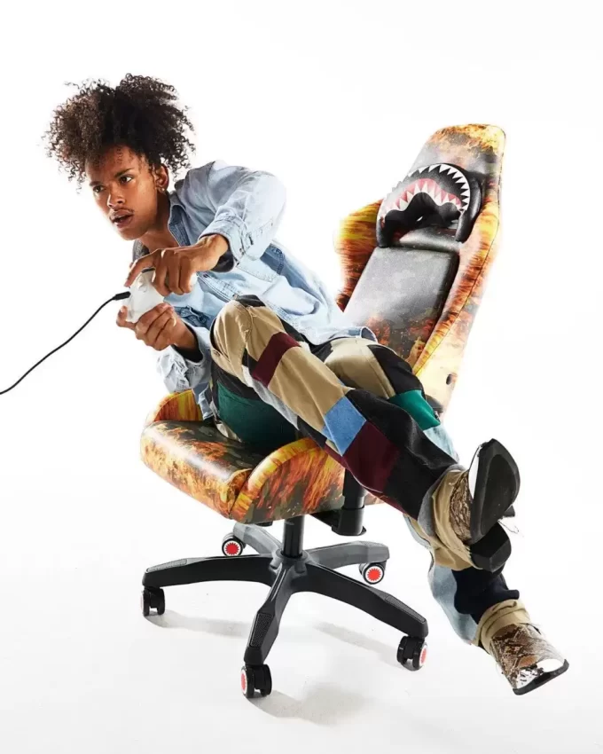 FIRE CAMO GAMING CHAIR – SUPER RARE FIRE CAMO GAMING CHAIR – SUPER RARE