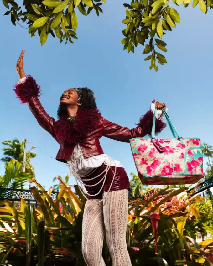 GARDEN DELIGHT TOTE GARDEN DELIGHT TOTE