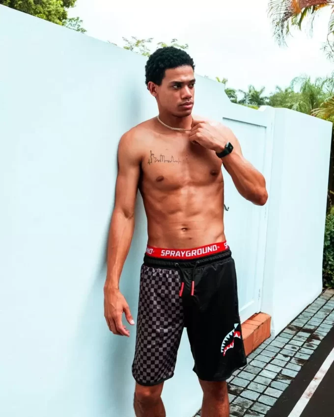 GREY CHECKERED SPLIT CORTO SWIM TRUNKS GREY CHECKERED SPLIT CORTO SWIM TRUNKS