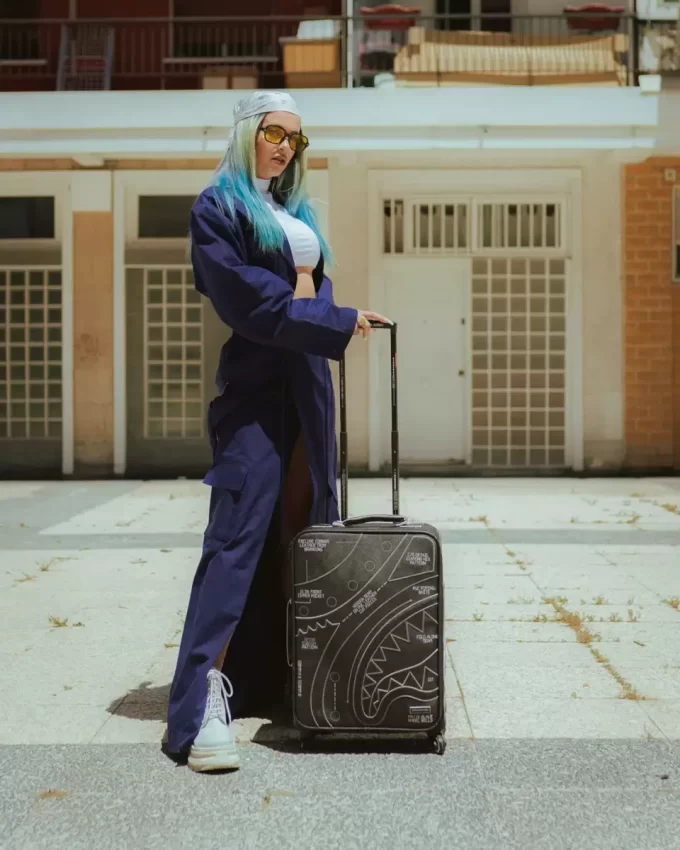 HIGH TECH JETSETTER CARRY-ON LUGGAGE HIGH TECH JETSETTER CARRY-ON LUGGAGE