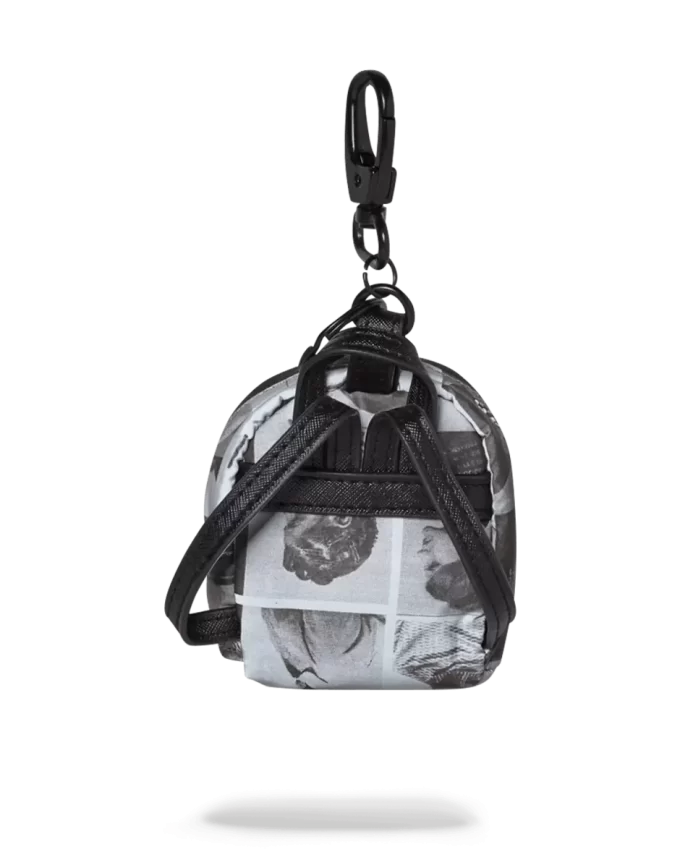 LAQUAN SMITH SCAMMER 3M KEYCHAIN (SMELL PROOF)