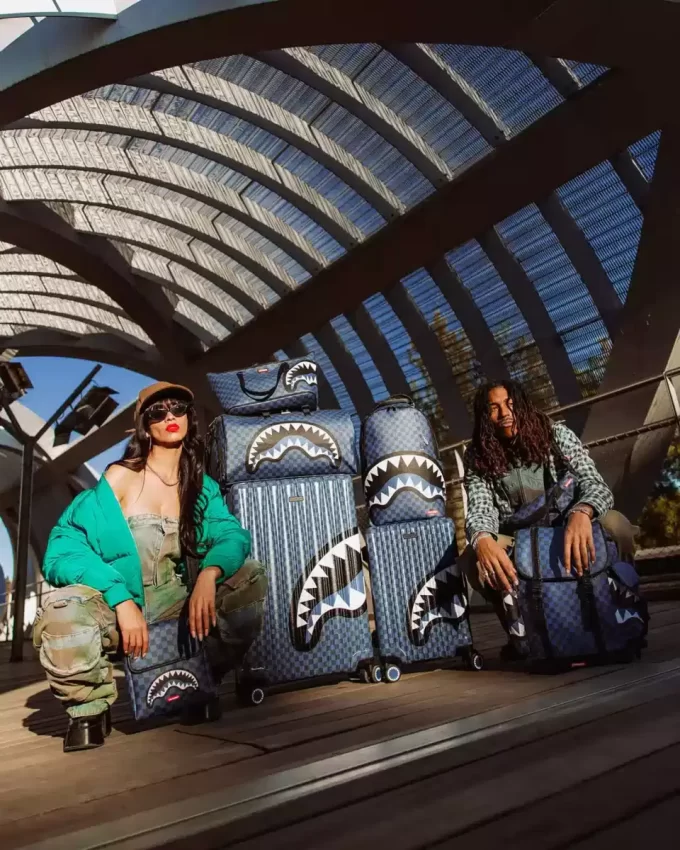 MIDNIGHT MAGIC SHARKS IN PARIS HARD SHELL FULL-SIZE LUGGAGE MIDNIGHT MAGIC SHARKS IN PARIS HARD SHELL FULL-SIZE LUGGAGE