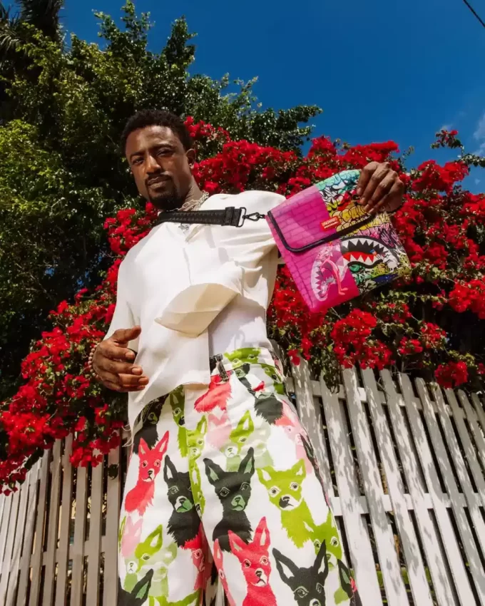 PINK PANTHER PRESTIGE MESSENGER SLING PINK PANTHER PRESTIGE MESSENGER SLING