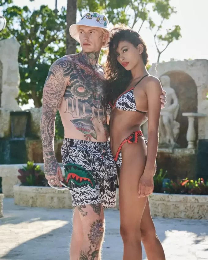 SCRIBBLE BIKINI TOP SCRIBBLE BIKINI TOP