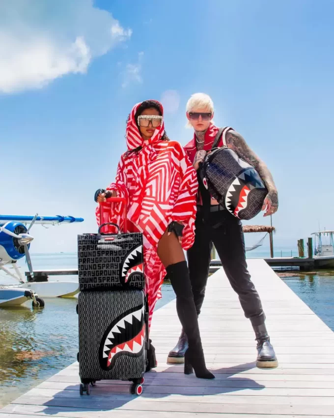 SHARKFINITY STEALTH PILOT SHARKNAUTICS HARDSHELL CARRY-ON LUGGAGE SHARKFINITY STEALTH PILOT SHARKNAUTICS HARDSHELL CARRY-ON LUGGAGE