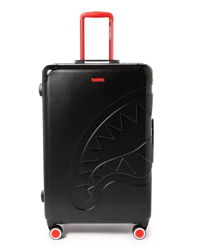 SHARKITECTURE MOLDED 29” FULL-SIZE LUGGAGE SHARKITECTURE MOLDED 29” FULL-SIZE LUGGAGE