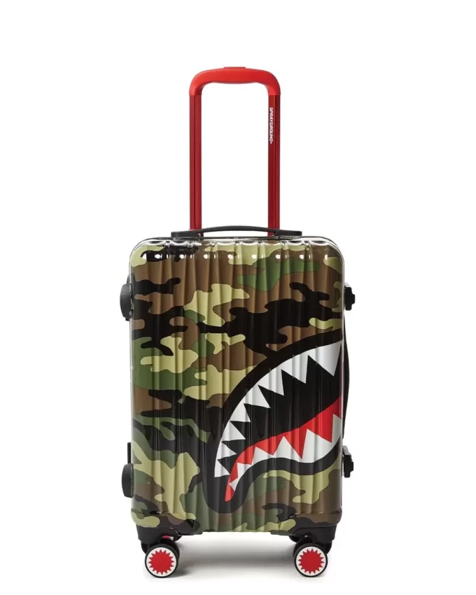 SHARKNAUTICS (CAMO) 21.5” CARRY-ON LUGGAGE SHARKNAUTICS (CAMO) 21.5” CARRY-ON LUGGAGE