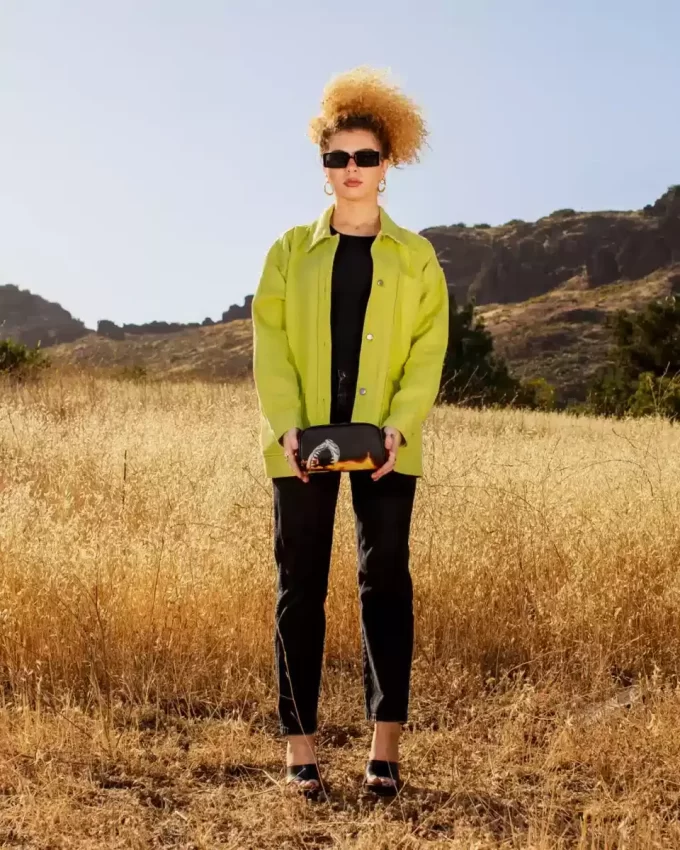 SHARKS IN PARIS UNSTOPPABLE POUCH