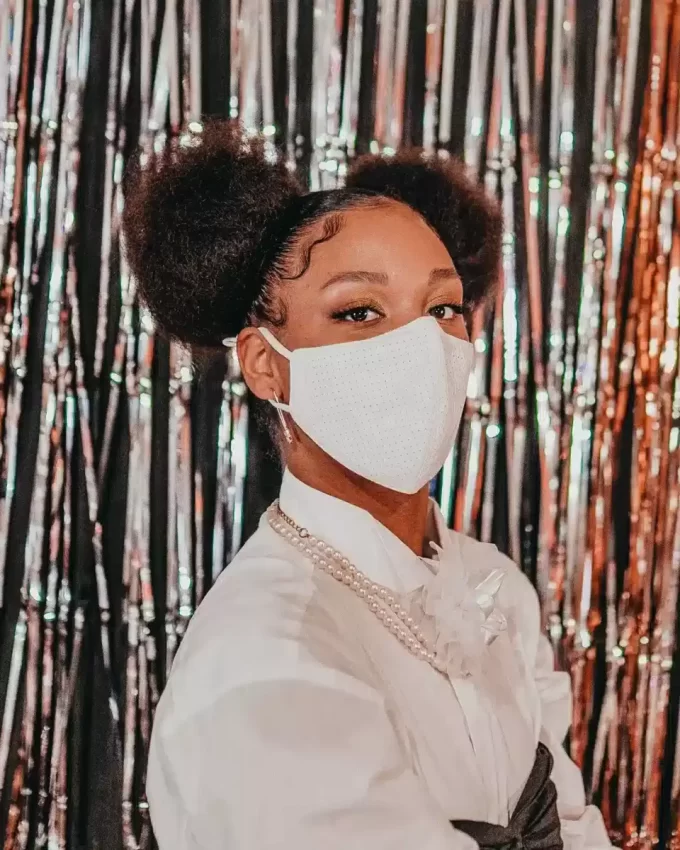 SHARKS OF THE WORLD VEGAN LEATHER FACE MASK SHARKS OF THE WORLD VEGAN LEATHER FACE MASK