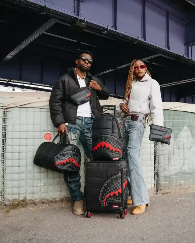 SNOWWSTORM PUFFER WALLET