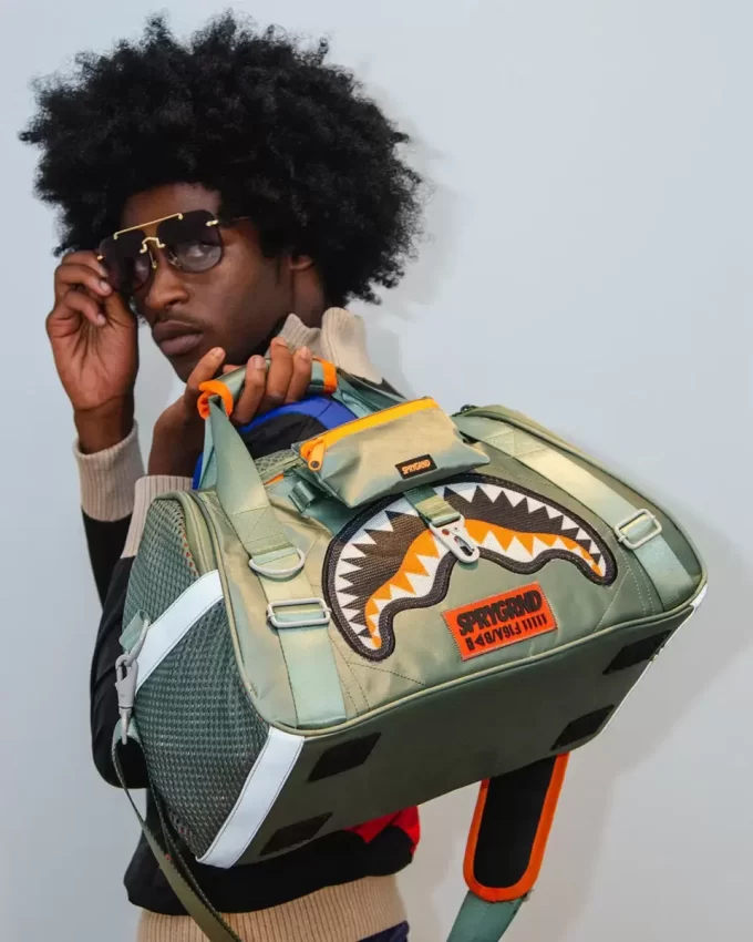 SPECIAL OPS ALPHA SHARK PET CARRIER SPECIAL OPS ALPHA SHARK PET CARRIER