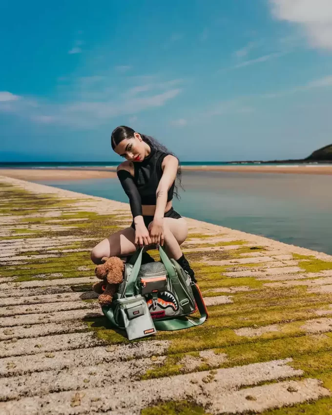 SPECIAL OPS ALPHA SHARK PET CARRIER SPECIAL OPS ALPHA SHARK PET CARRIER