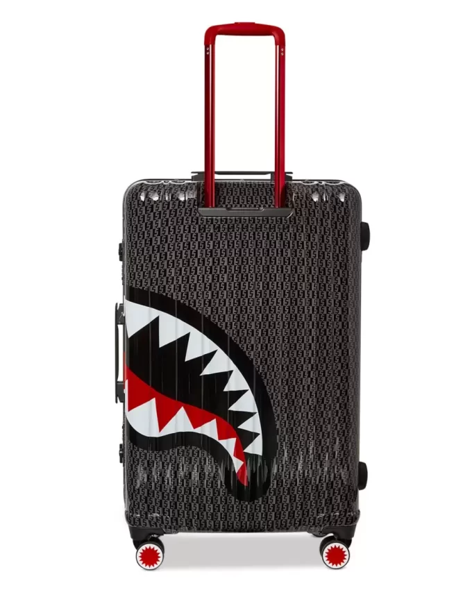 SPRAYGATTI REVV SHARKNAUTICS HARDSHELL FULL-SIZE LUGGAGE SPRAYGATTI REVV SHARKNAUTICS HARDSHELL FULL-SIZE LUGGAGE