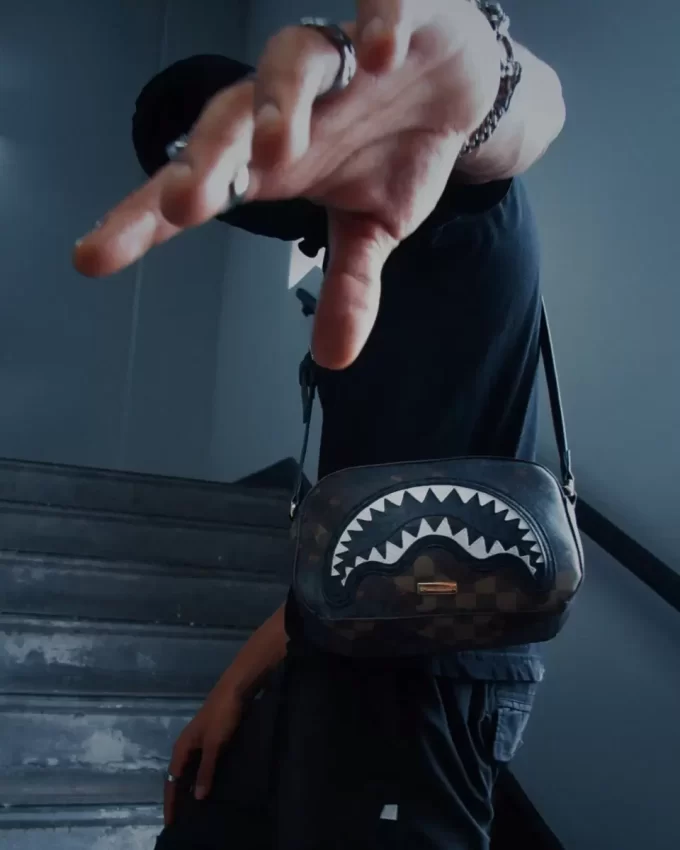 STEALTH MODE BRICKSIDE BAG STEALTH MODE BRICKSIDE BAG