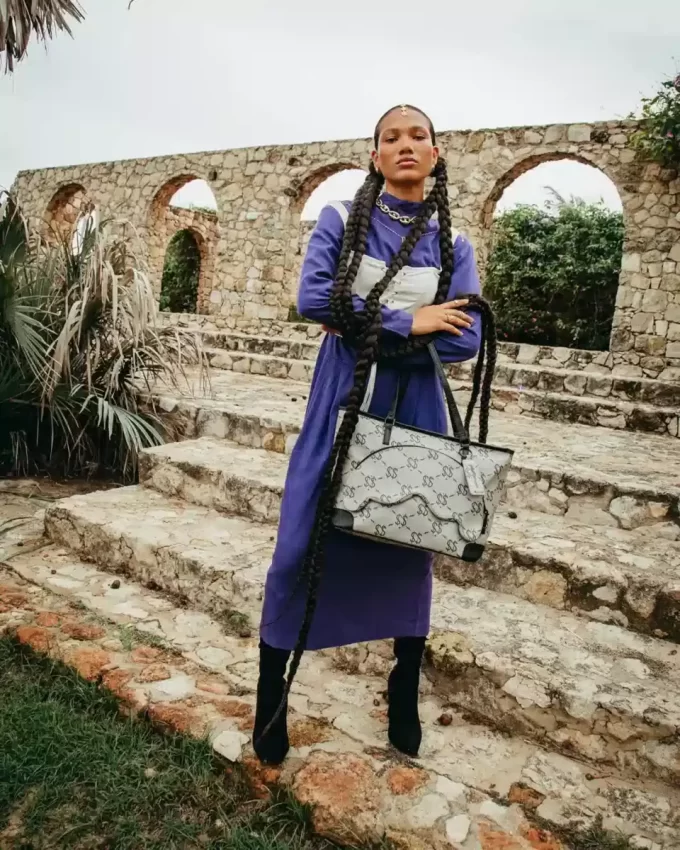 THE GETAWAY TOTE THE GETAWAY TOTE