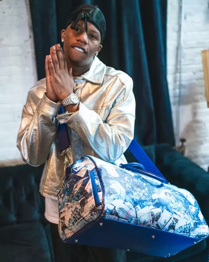 THE SHARK PARTY DUFFLE THE SHARK PARTY DUFFLE