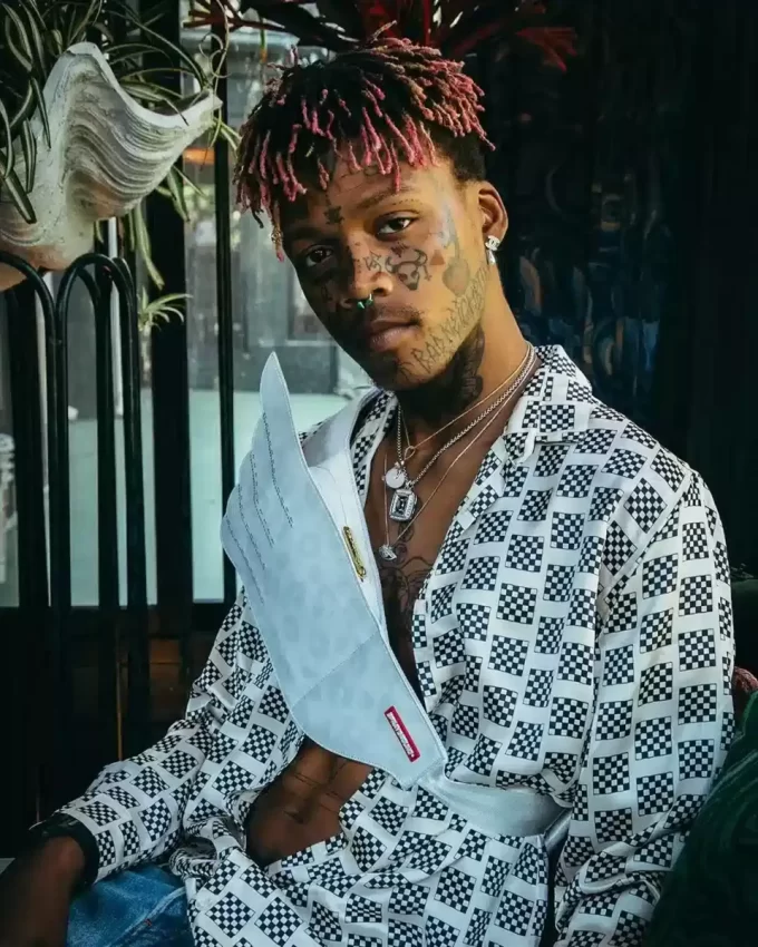 THE WINGS TO THE FUTURE CROSSWING THE WINGS TO THE FUTURE CROSSWING