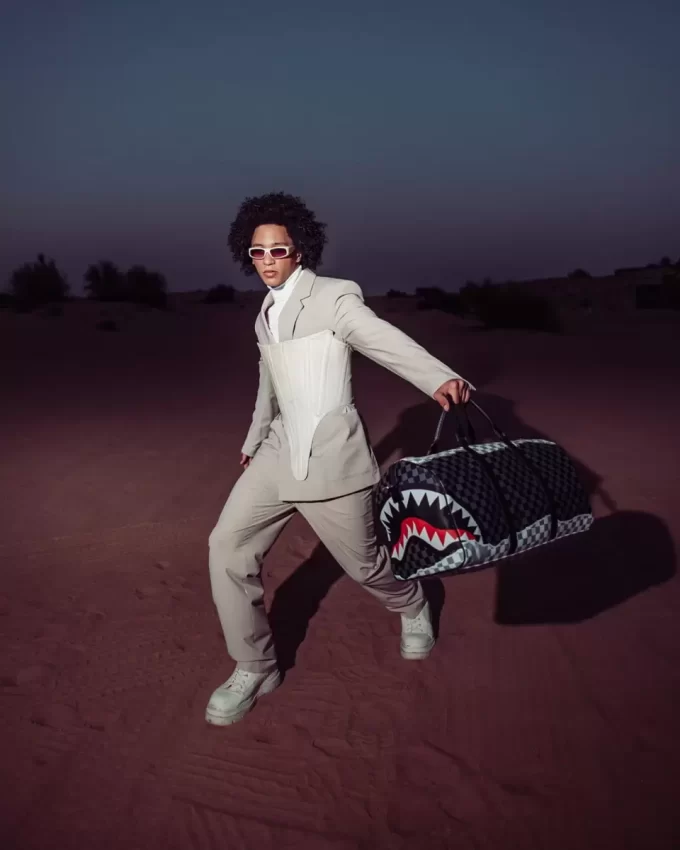 UNSTOPPABLE ENDEAVORS DUFFLE UNSTOPPABLE ENDEAVORS DUFFLE