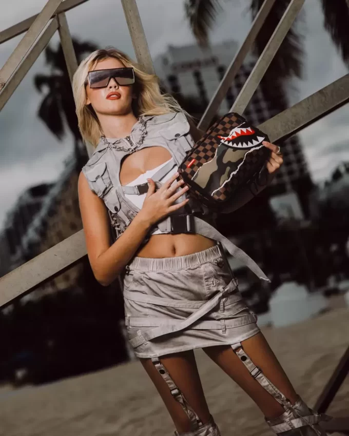 UNSTOPPABLE ENDEAVORS III TOILETRY BAG UNSTOPPABLE ENDEAVORS III TOILETRY BAG