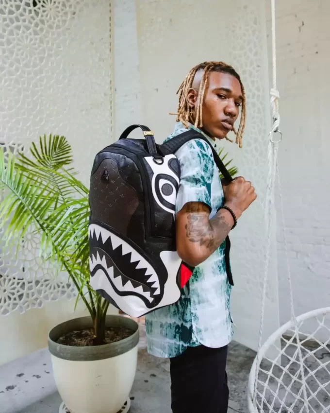 V.V.I.P. BACKPACK (DLXV) V.V.I.P. BACKPACK (DLXV)